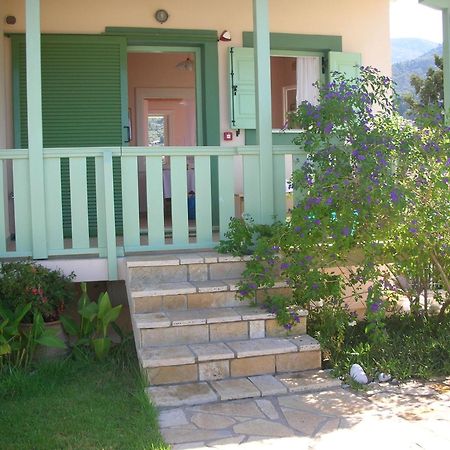 Deep Blue- Rosemary Sea View Apartment Ayios Nikitas Ngoại thất bức ảnh