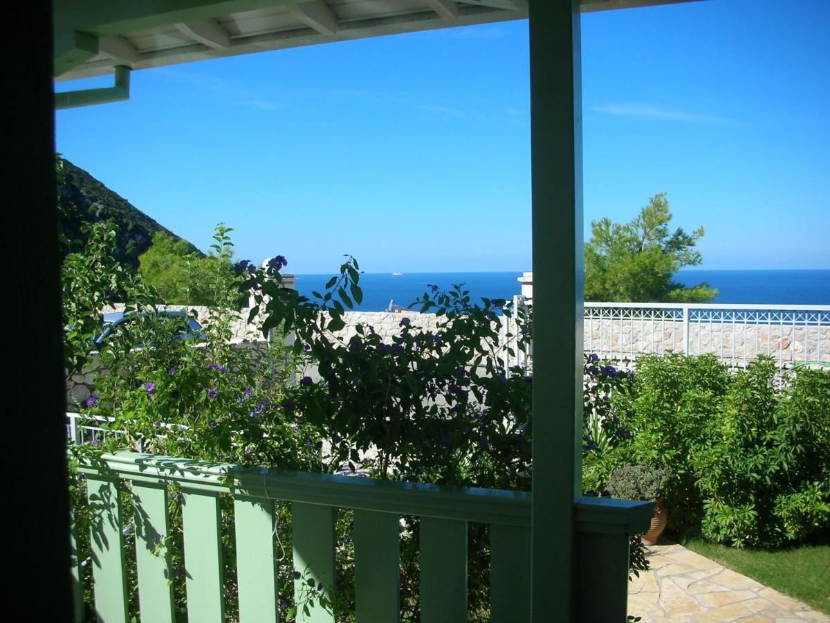 Deep Blue- Rosemary Sea View Apartment Ayios Nikitas Ngoại thất bức ảnh