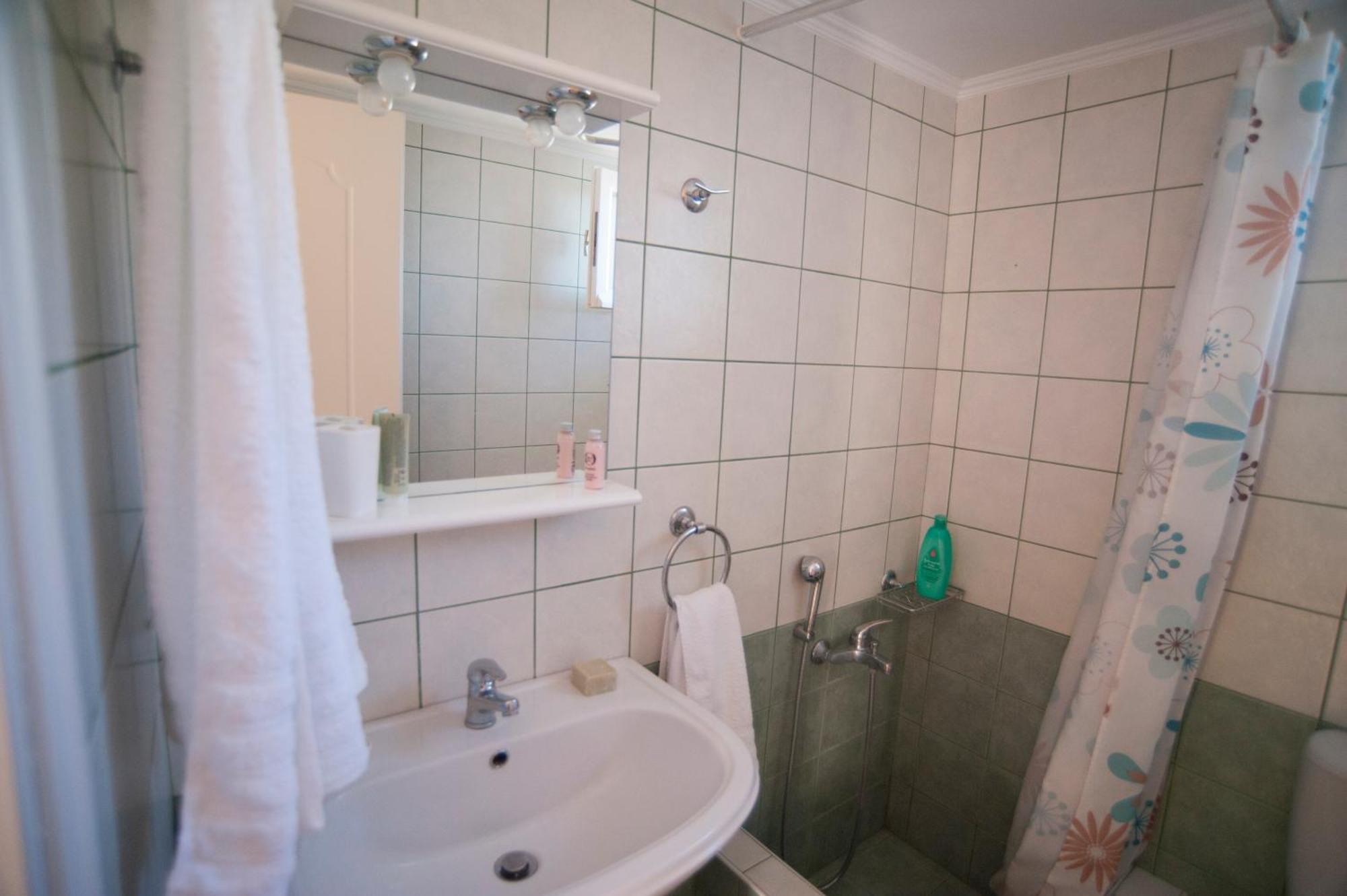Deep Blue- Rosemary Sea View Apartment Ayios Nikitas Ngoại thất bức ảnh